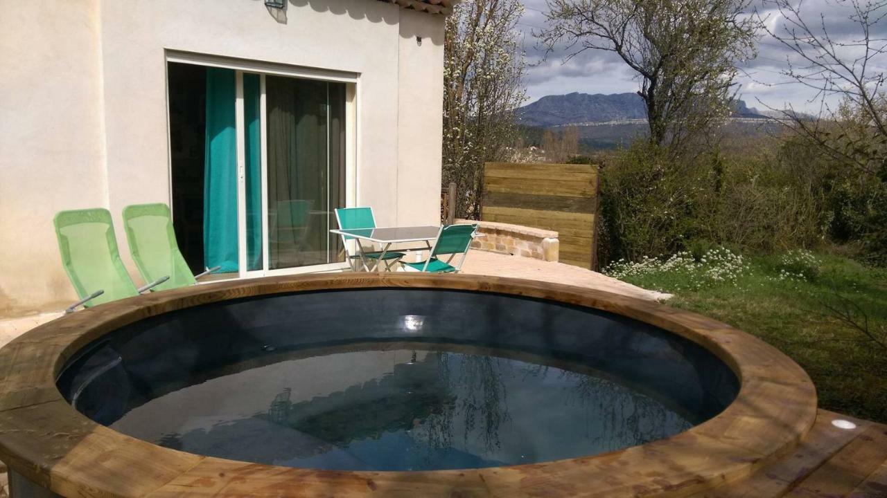 Spa Cabanon De Charme - Le Garagai Meyreuil Zewnętrze zdjęcie
