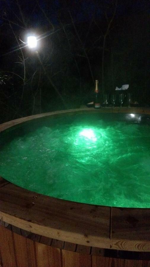 Spa Cabanon De Charme - Le Garagai Meyreuil Zewnętrze zdjęcie